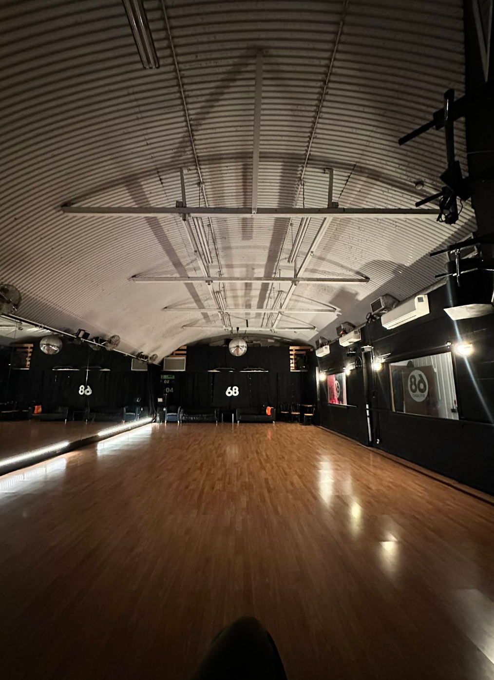 Studio 68 photo 2